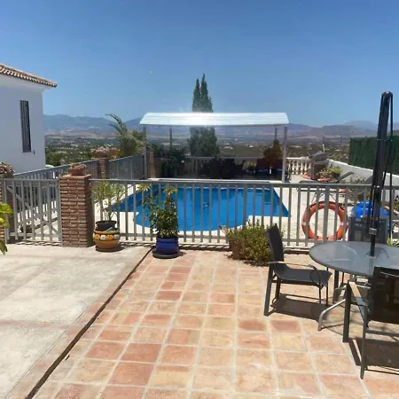 Chalet Cosy 1 Bed Casita In Malaga